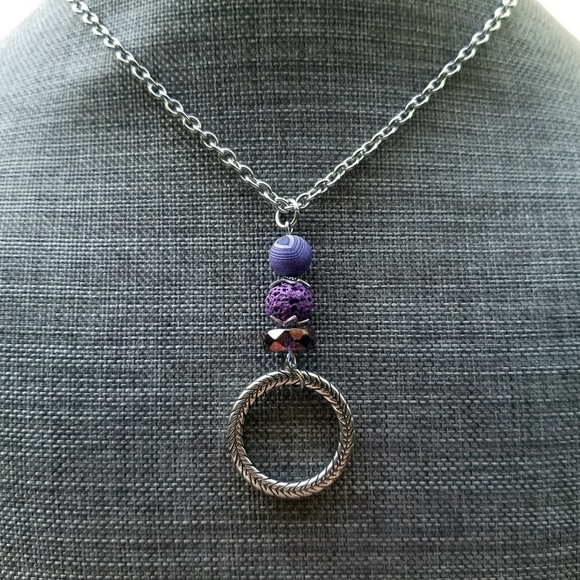 Matte Agate Lava Stone Essential Oils Necklace - Picture 4 of 5